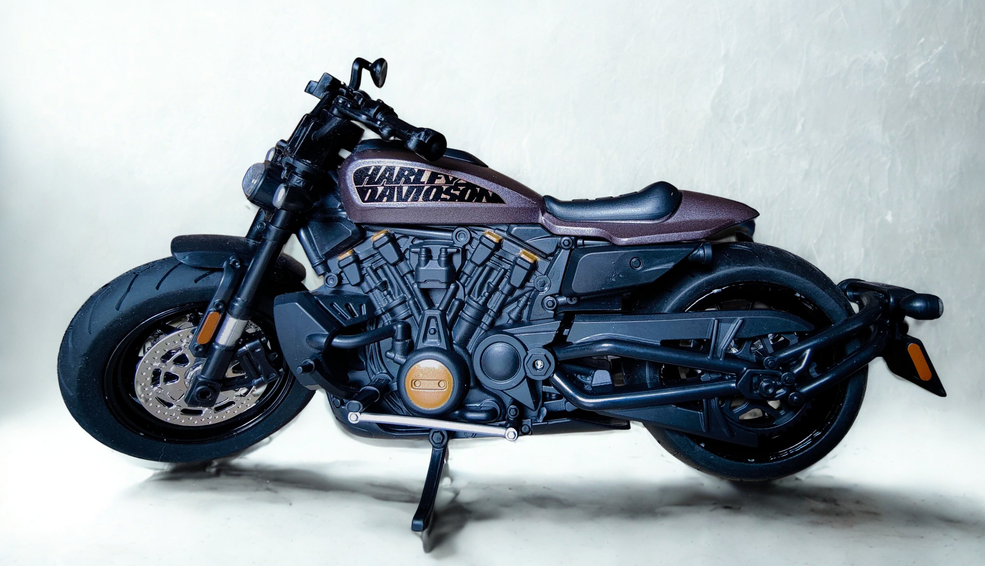 1:12 Diecast Harlley Sportster