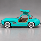 Mercedes-Benz 300 SL Gullwing 1:22 Scale Diecast Model Car – Greenish Blue Edition