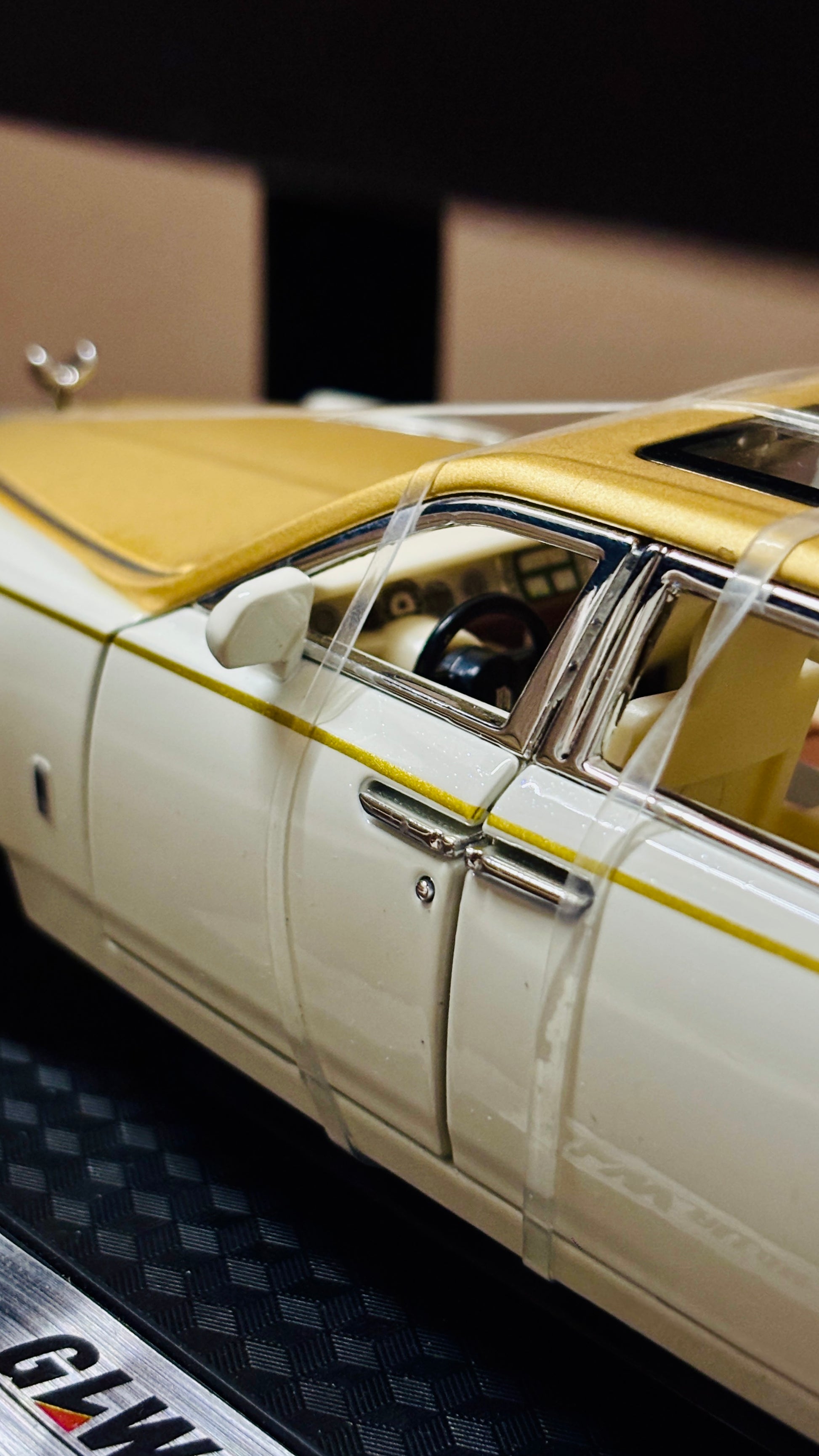 Rolls Royce Phantom Coachline, 1:24 Diecast Model