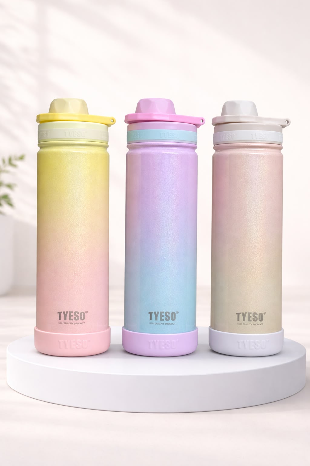 Tyeso Cosmic - 600ml Vacuum Bottle with Silicone Base